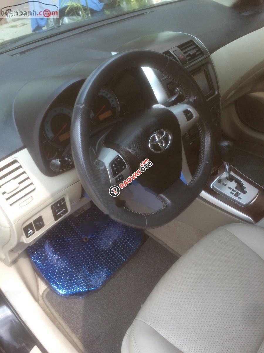 Cần bán Toyota Corolla Altis 2.0V sản xuất 2011, màu đen chính chủ-3
