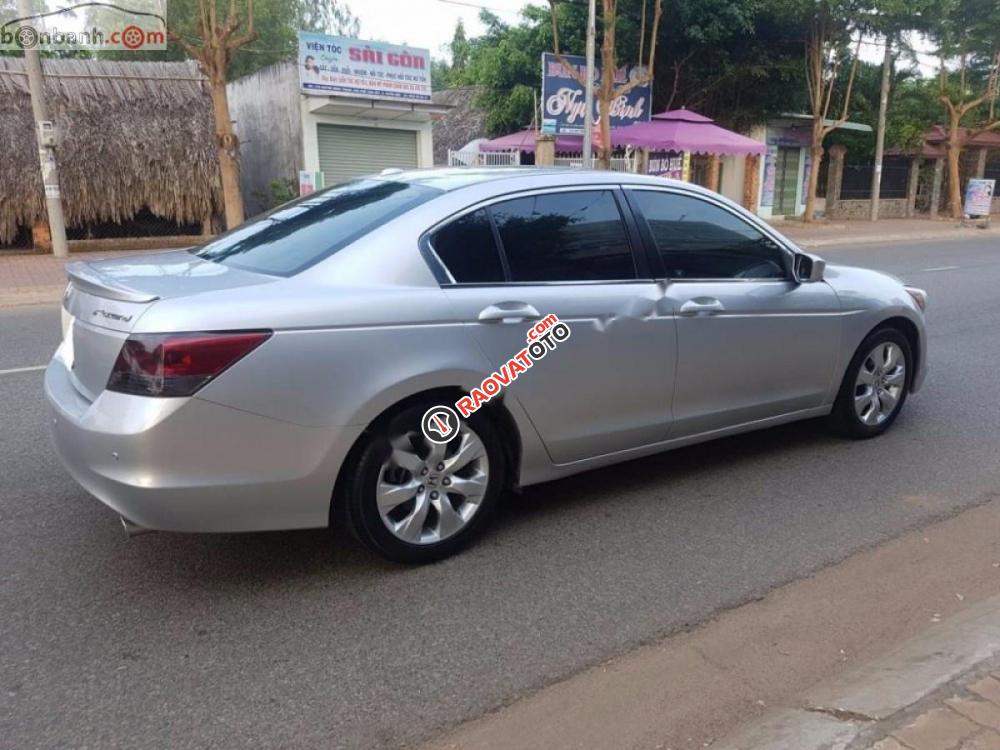Bán Honda Accord 2.4 AT năm sản xuất 2007, màu bạc, nhập khẩu nguyên chiếc, giá 477tr-4