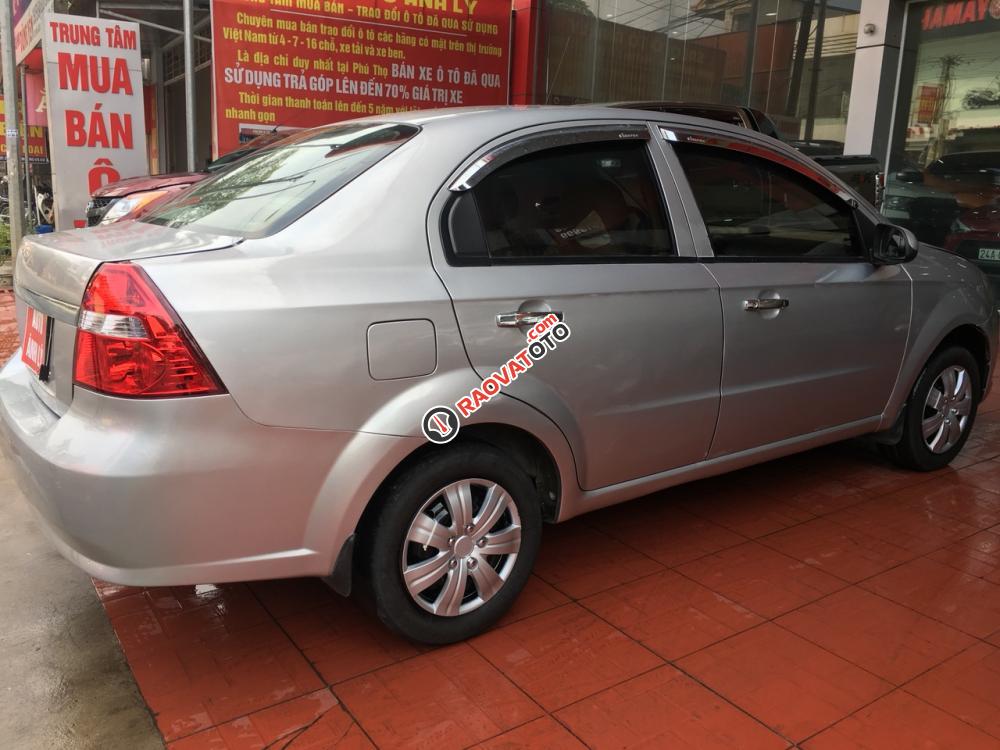 Cần bán xe Daewoo Gentra 1.5MT sản xuất 2010, màu bạc-2