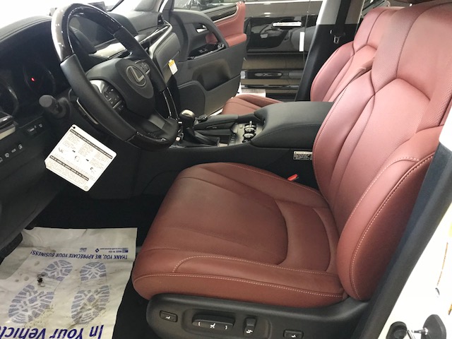 Bán Lexus LX570 trắng xe xuất Mỹ tiêu chuẩn cao nhất, sản xuất 2018 mới 100%-7