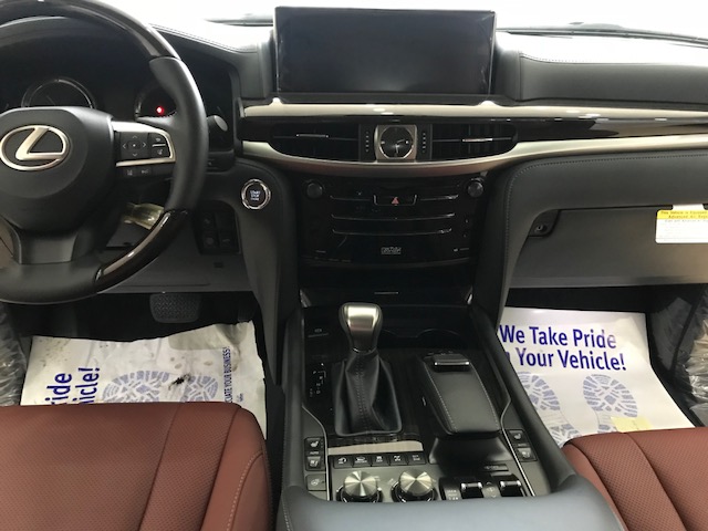 Bán Lexus LX570 trắng xe xuất Mỹ tiêu chuẩn cao nhất, sản xuất 2018 mới 100%-11