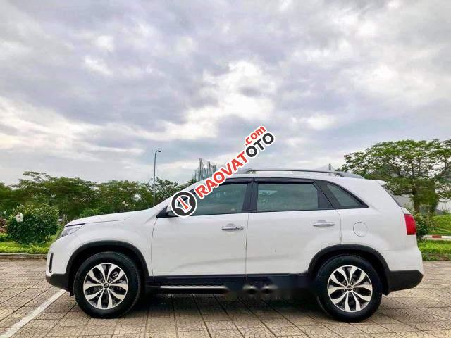 Bán Kia Sorento 2.4GATH sản xuất 2016, màu trắng-1