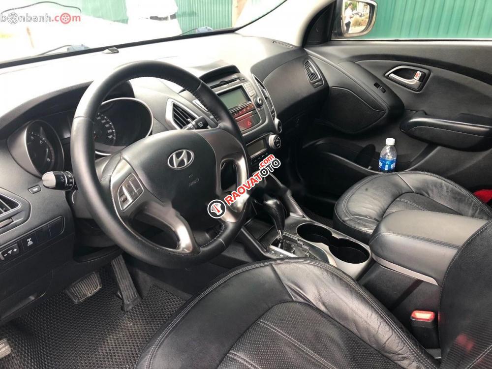 Bán ô tô Hyundai Tucson 4WD đời 2011, màu đen, nhập khẩu, giá chỉ 555 triệu-6