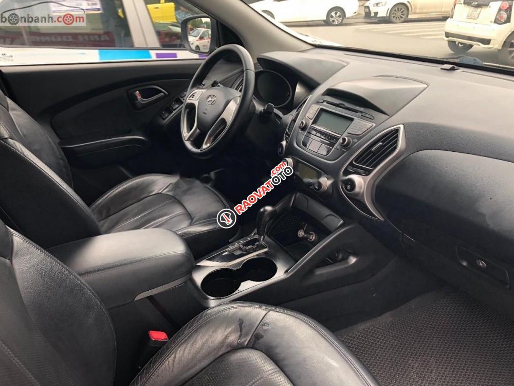 Bán ô tô Hyundai Tucson 4WD đời 2011, màu đen, nhập khẩu, giá chỉ 555 triệu-1