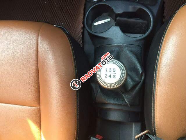 Cần bán xe Hyundai Getz 1.1 đời 2010, màu bạc chính chủ-5