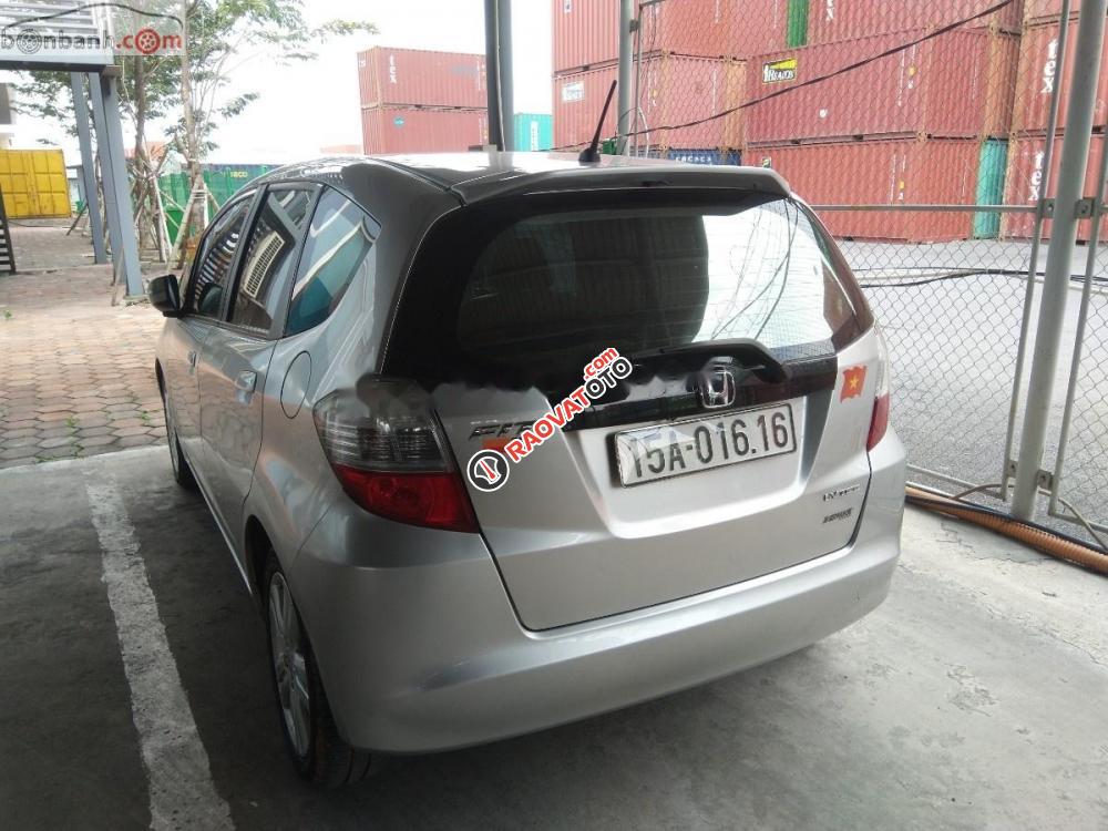 Cần bán xe Honda FIT sản xuất năm 2009, màu bạc, nhập khẩu nguyên chiếc chính chủ-0