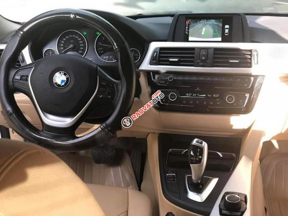 Bán ô tô BMW 3 Series 320i sản xuất 2017, màu trắng, nhập khẩu-1