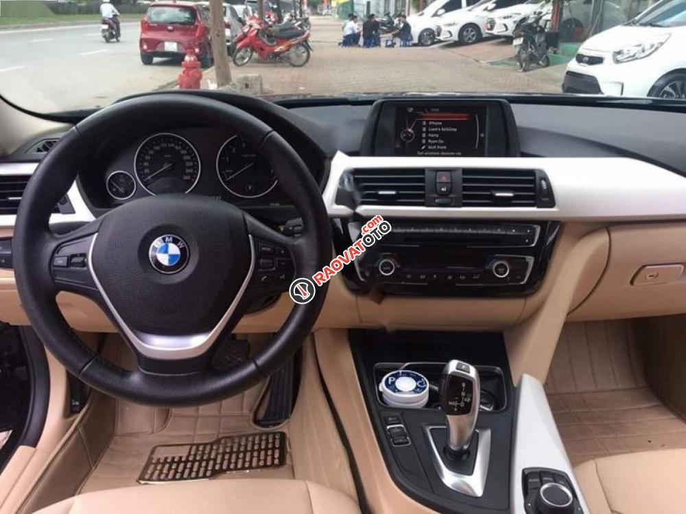 Bán BMW 3 Series 320i đời 2017, màu đen, nhập khẩu-3