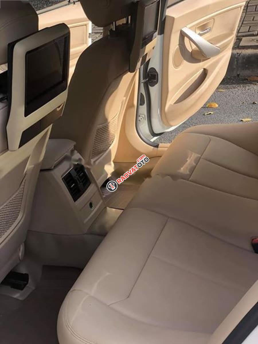 Bán ô tô BMW 3 Series 320i sản xuất 2017, màu trắng, nhập khẩu-4