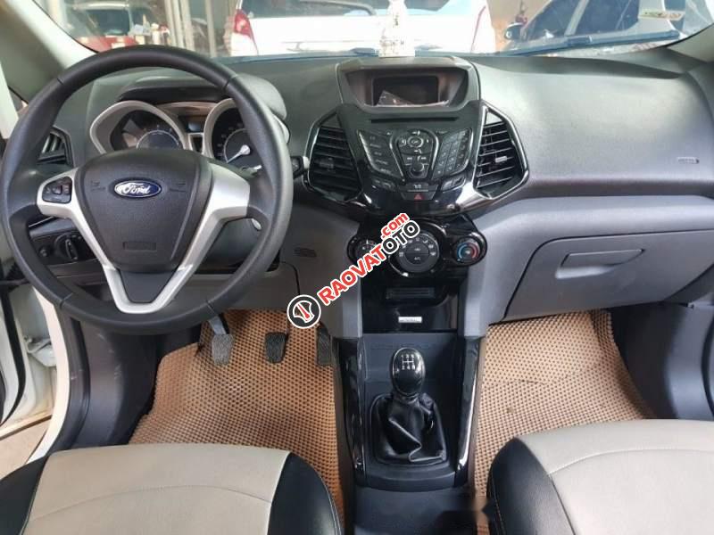 Bán xe Ford EcoSport 1.5MT 2016, màu trắng-3