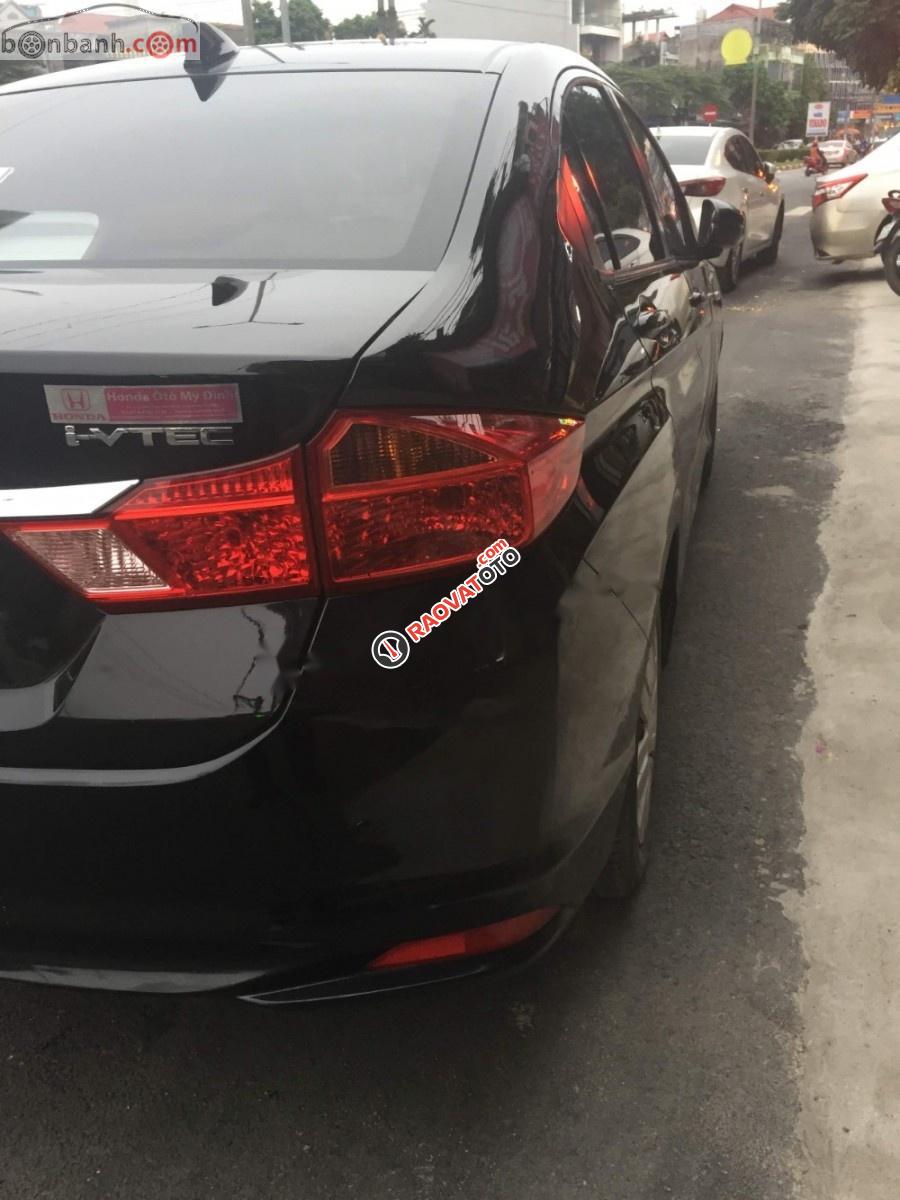 Gia đình bán Honda City MT năm 2015, màu đen-2