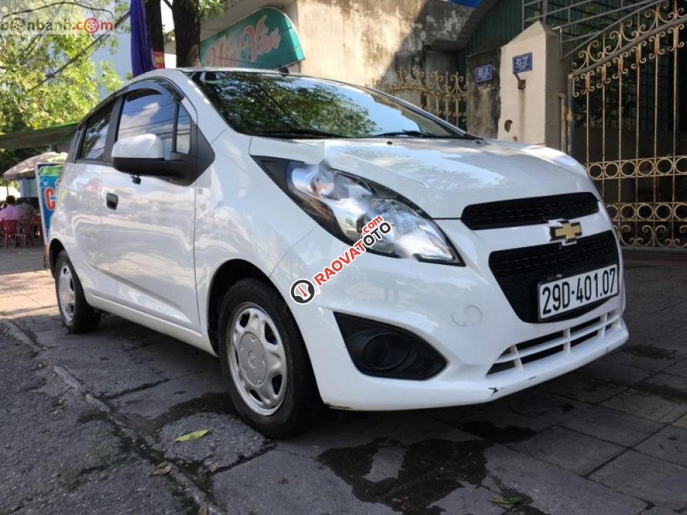 Bán ô tô Chevrolet Spark Duo năm 2017, màu trắng-2