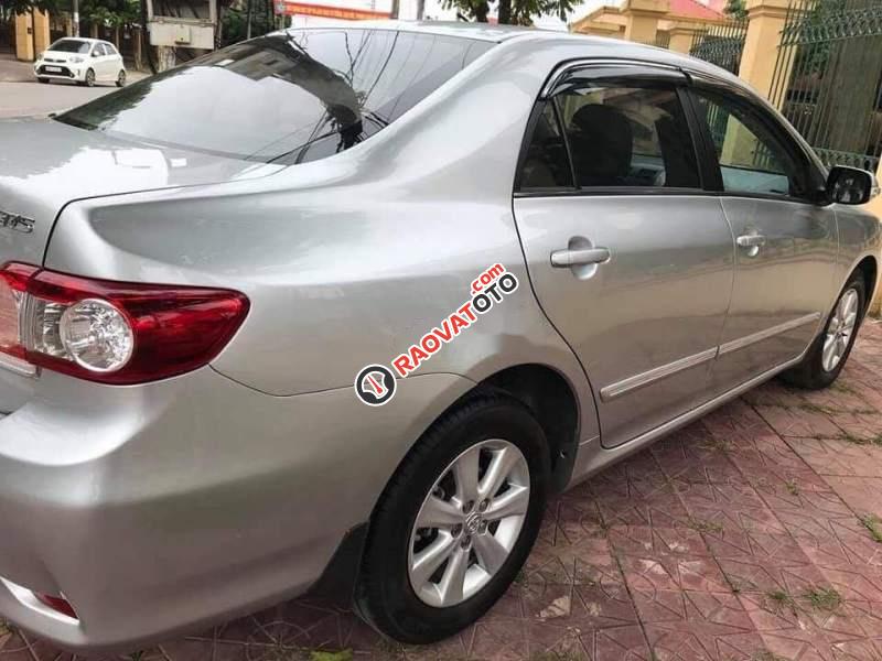 Bán ô tô Toyota Corolla altis 1.8AT năm sản xuất 2011, màu bạc chính chủ-1