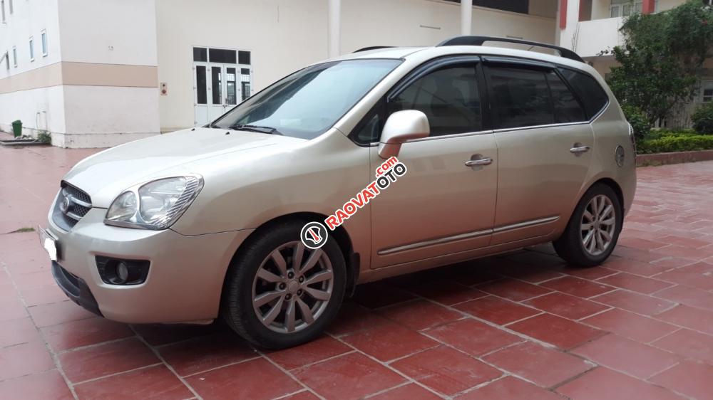 Gia đình cần bán Kia Carens đời 2011, bản đủ, máy 2.0,cửa nóc, màu vàng cát-3