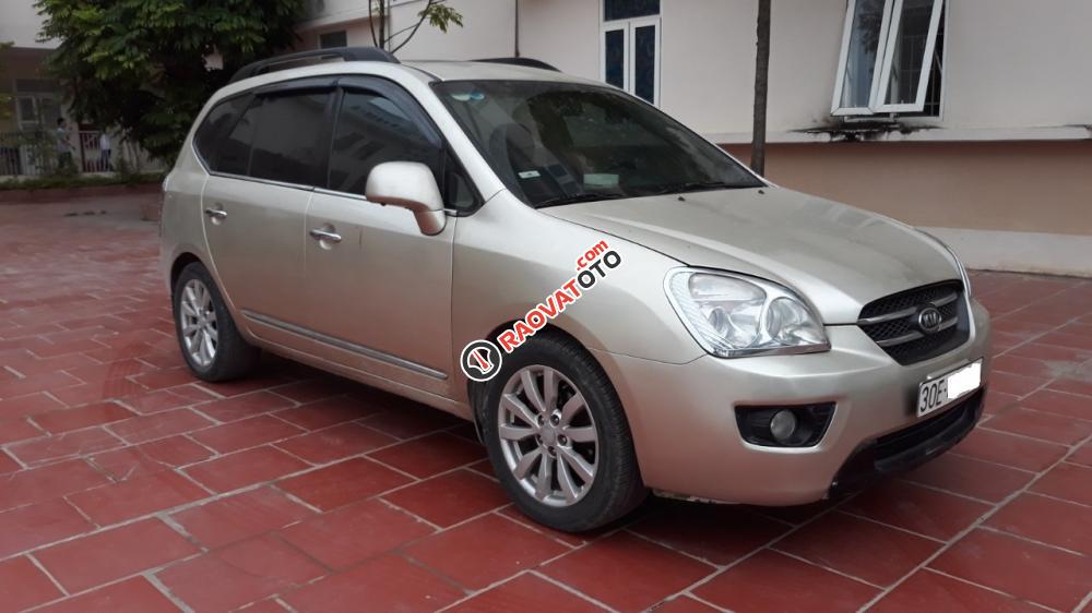 Gia đình cần bán Kia Carens đời 2011, bản đủ, máy 2.0,cửa nóc, màu vàng cát-4