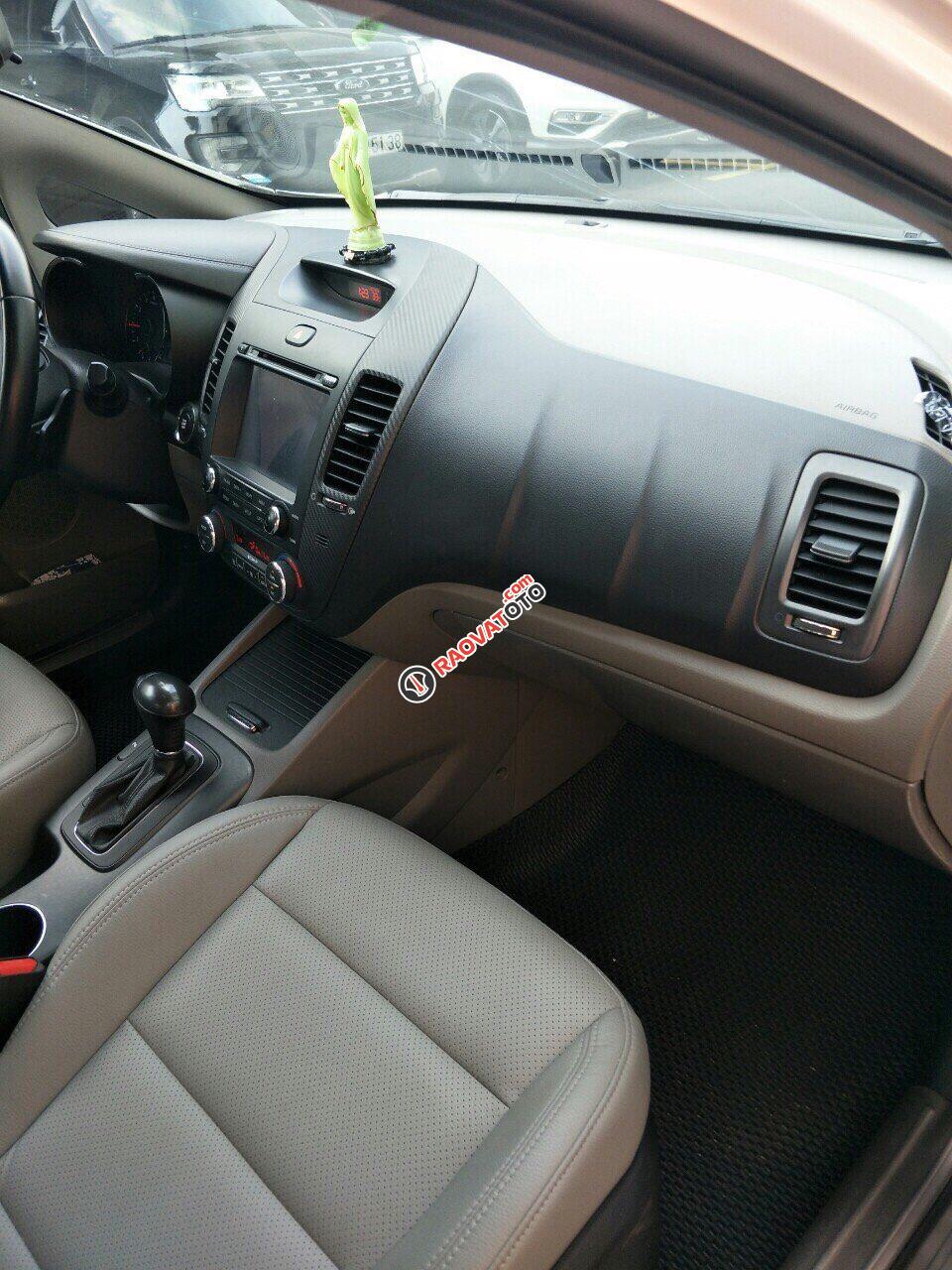 Bán ô tô Kia K3 ghế mới 2016 AT, màu trắng-1