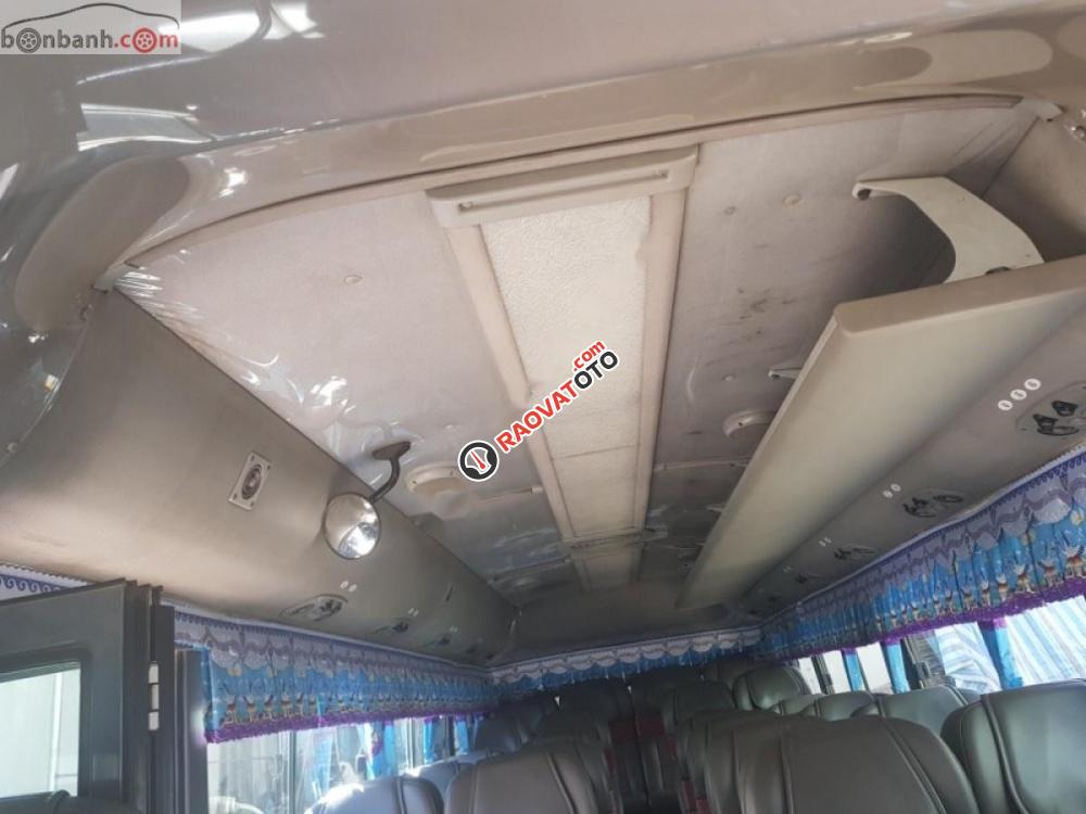 Bán Hyundai County Limousine đời 2014, hai màu, giá 660tr-6