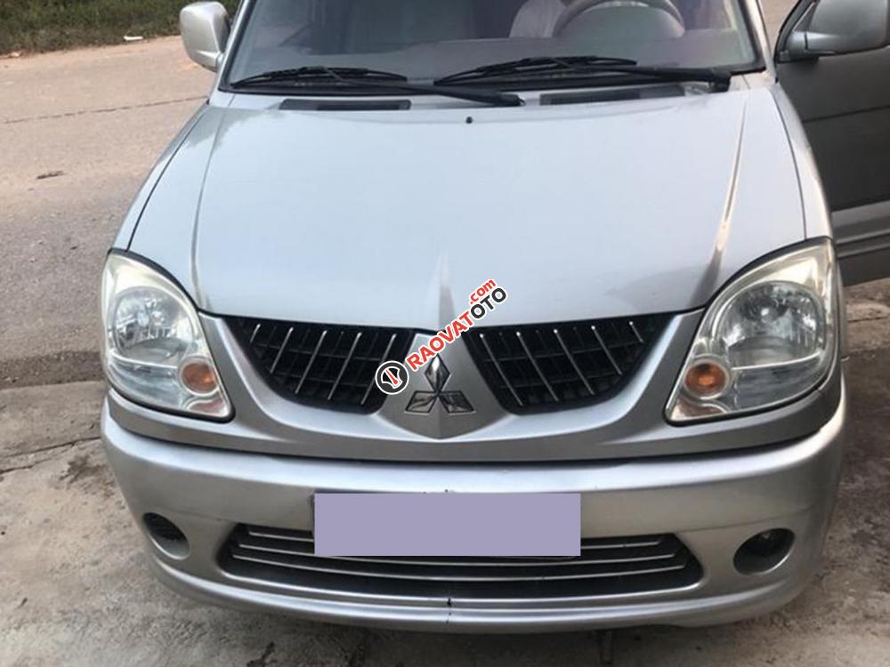Bán Mitsubishi Jolie, bạc 2006, số sàn, xe gia đình đi kỹ-1