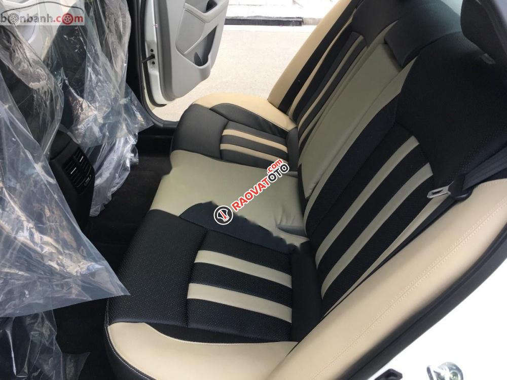 Cần bán lại xe Kia Optima 2.0 sản xuất 2015, màu trắng, xe nhập như mới -8