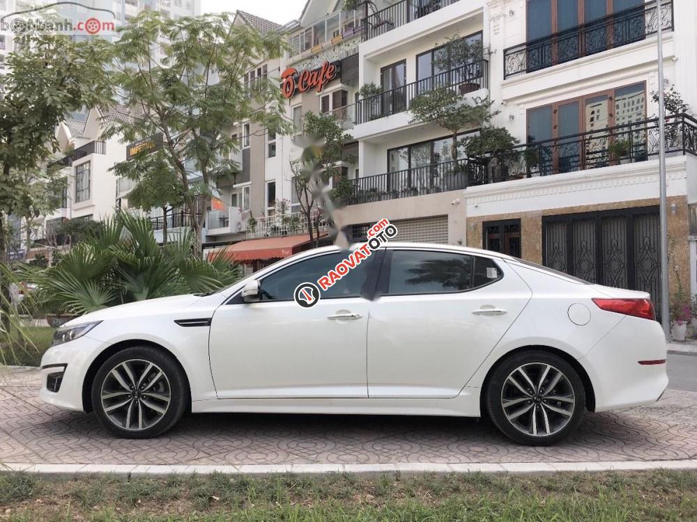 Cần bán lại xe Kia Optima 2.0 sản xuất 2015, màu trắng, xe nhập như mới -2