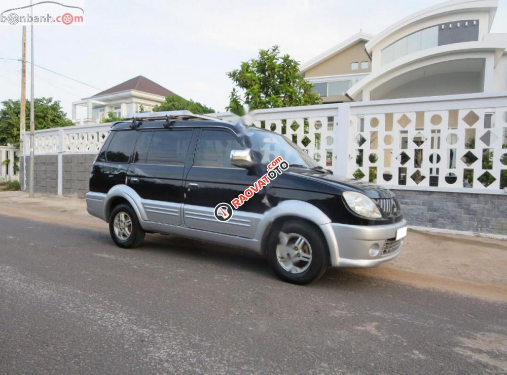 Cần bán Mitsubishi Jolie MPI 2005, màu đen-3