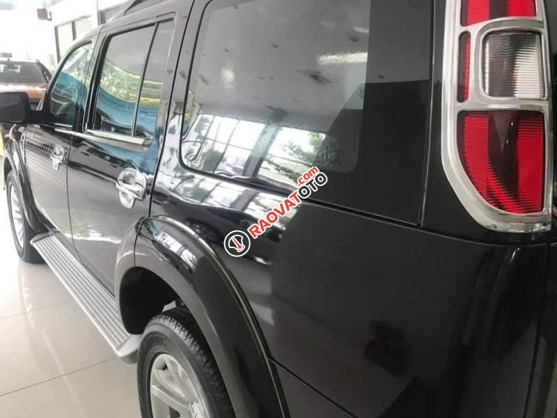Bán Ford Everest MT đời 2013, màu đen  -1