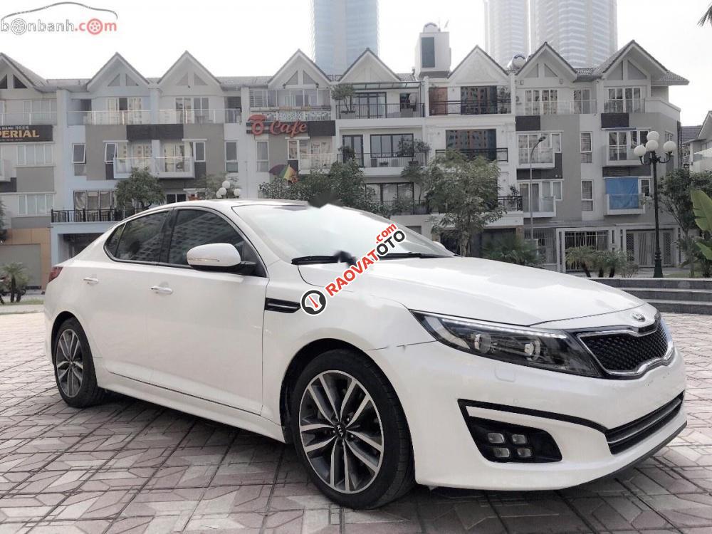 Cần bán lại xe Kia Optima 2.0 sản xuất 2015, màu trắng, xe nhập như mới -1