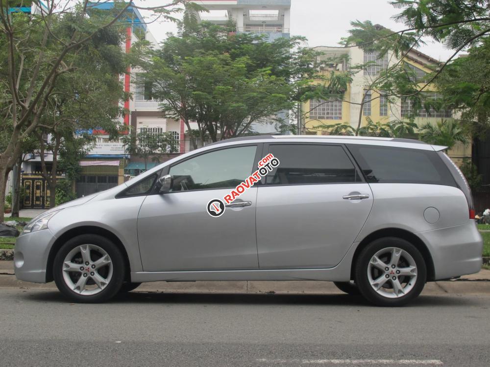 Bán Mitsubishi Grandis 2.4Mivec đời 2010, màu bạc-1