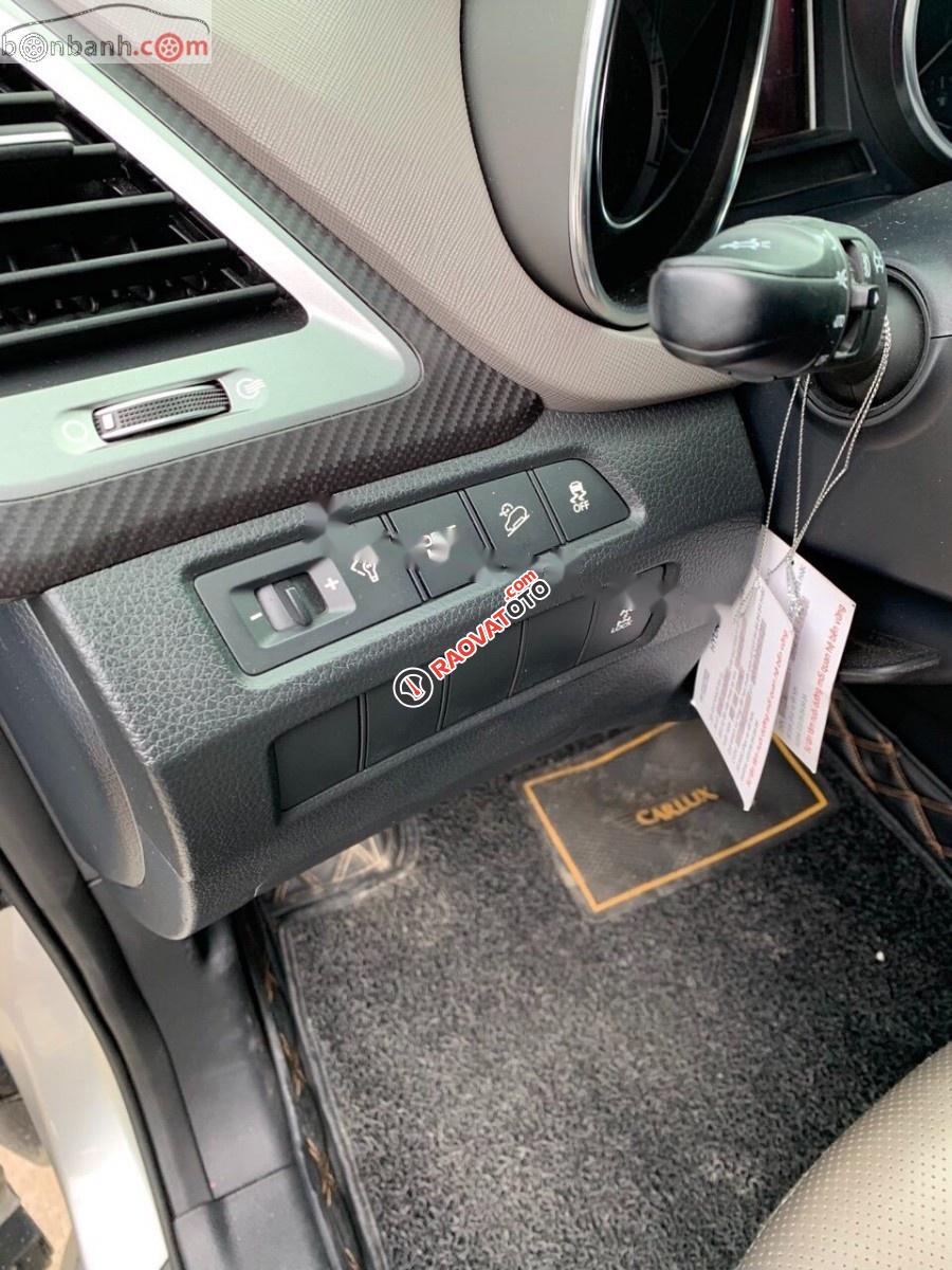 Bán xe Hyundai Santa Fe 2.2 CRDI đời 2017, màu bạc chính chủ-3