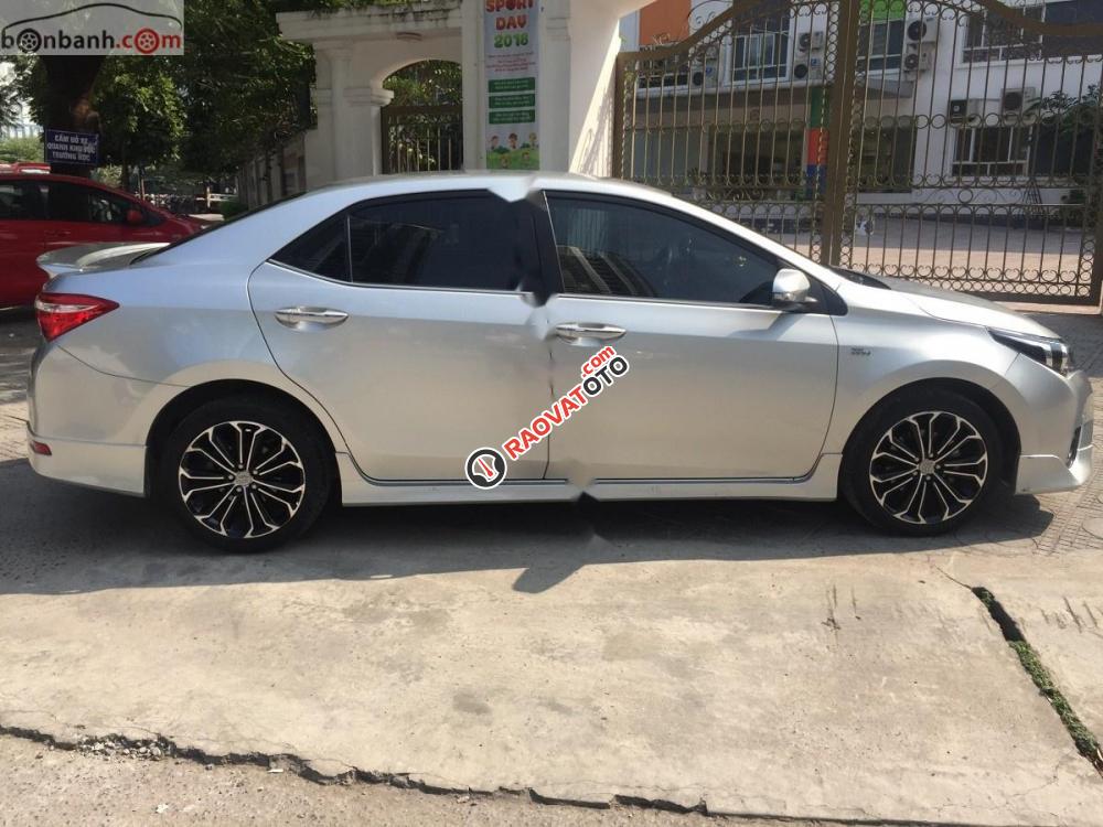 Bán Toyota Corolla altis 2.0V sản xuất 2016, màu bạc giá cạnh tranh-3