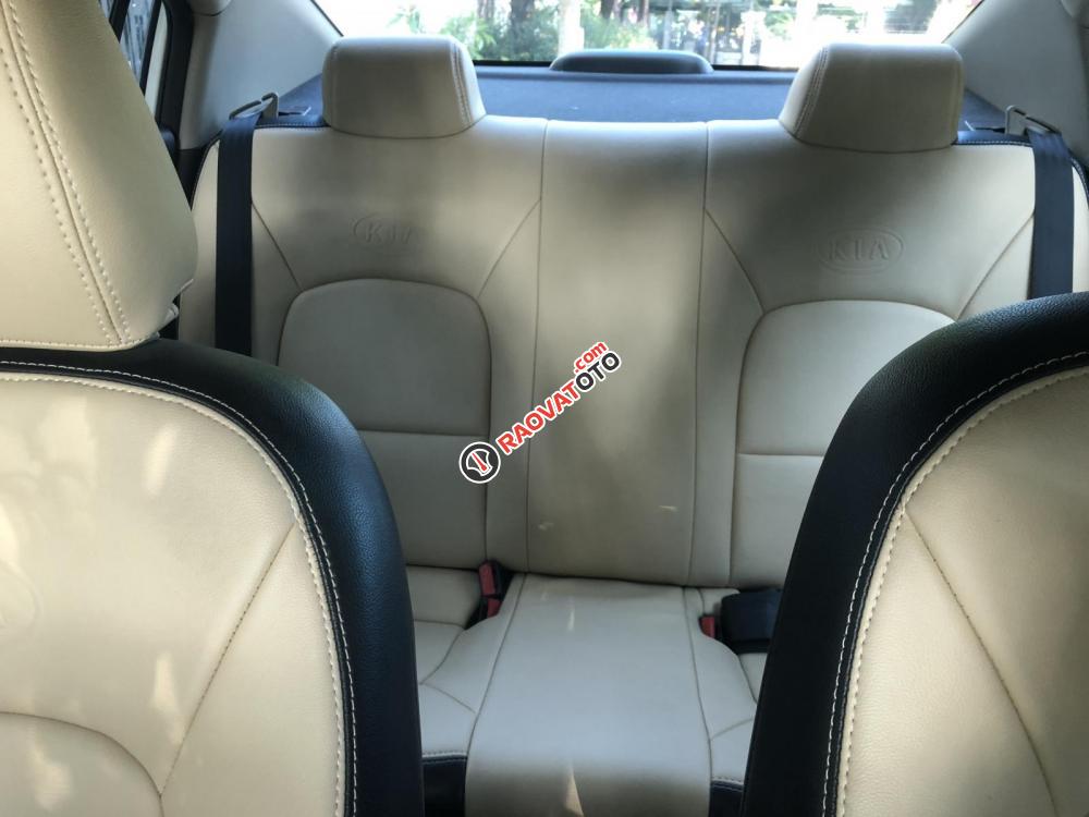 Bán Kia Rio AT đời 2018, màu trắng, giá cạnh tranh-1