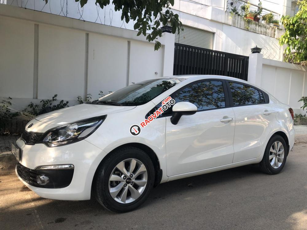 Bán Kia Rio AT đời 2018, màu trắng, giá cạnh tranh-6