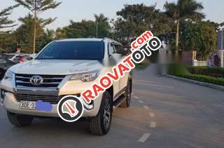 Bán Toyota Fortuner 4x4AT năm 2017, màu trắng-1