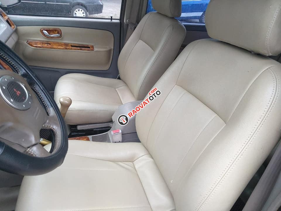 Bán em Mitsubishi Jolie 2006 số sàn, bánh treo xám đen-4
