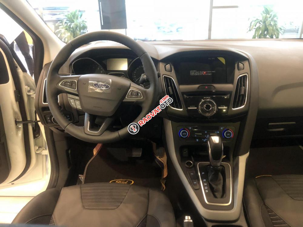 Bán ô tô Ford Focus 1.5L Ecoboost đời 2016, chỉ 180 triệu nhận xe ngay-1