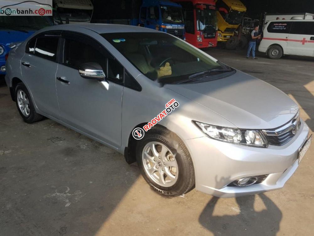 Bán xe Honda Civic 1.8AT đời 2014, màu bạc-2