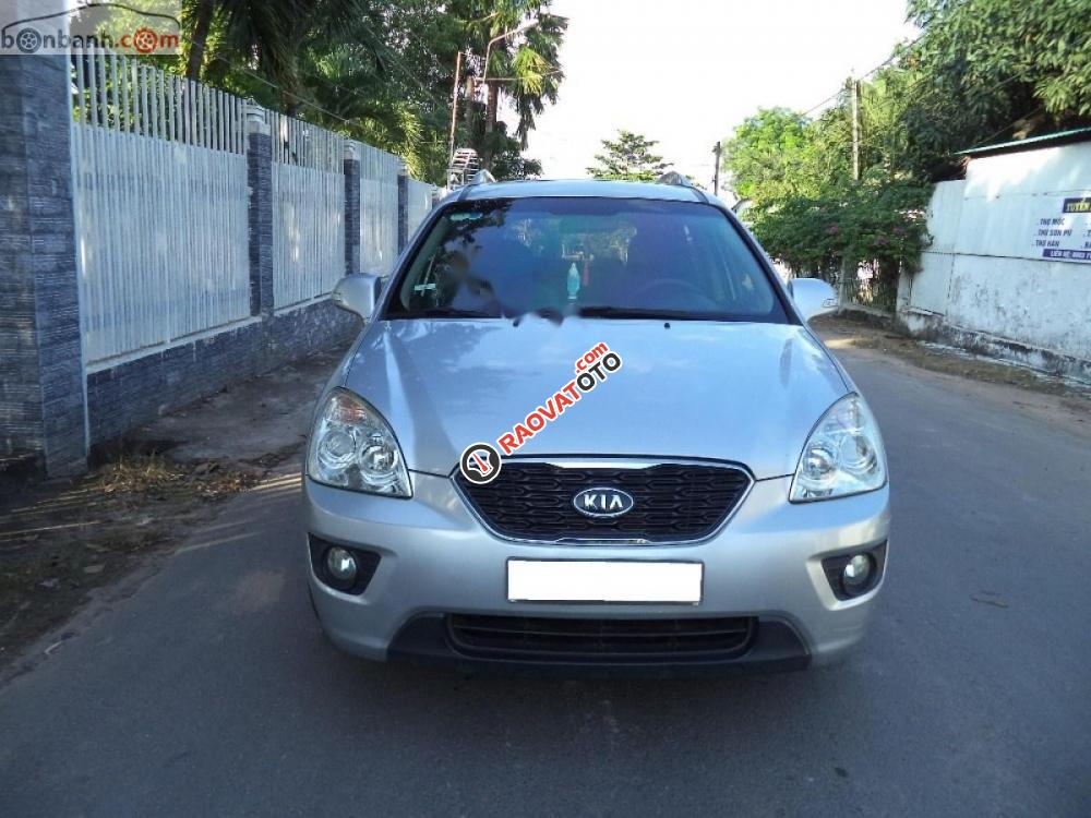 Cần bán Kia Carens SX đời 2012, màu bạc ít sử dụng-2