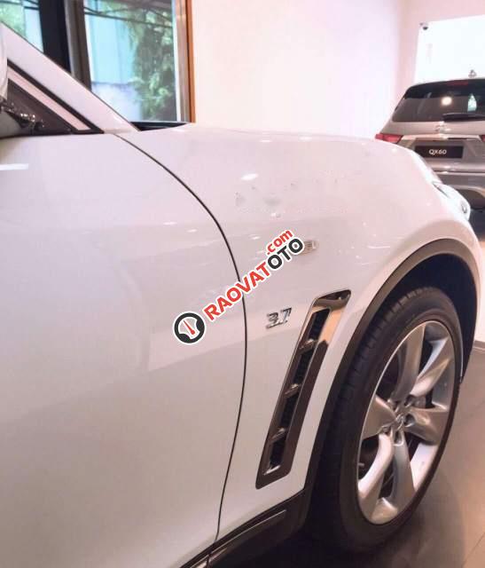 Cần bán lại xe Infiniti QX70 năm sản xuất 2017, màu trắng, nhập khẩu-0