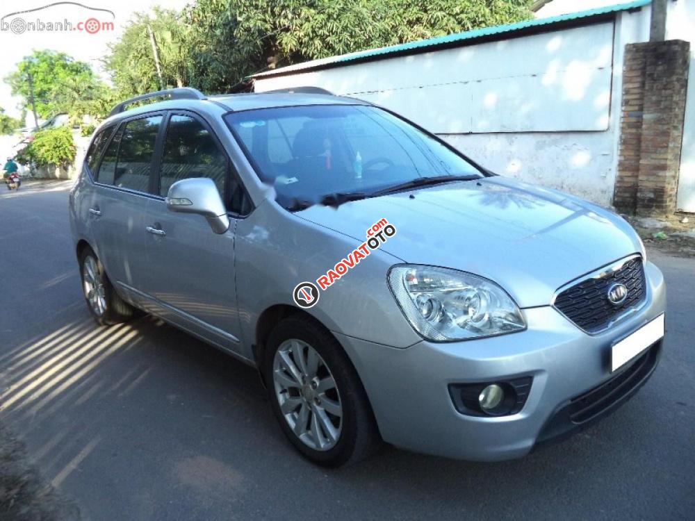 Cần bán Kia Carens SX đời 2012, màu bạc ít sử dụng-3