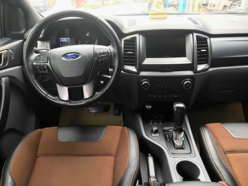 Cần bán gấp Ford Ranger Wildtrak 3.2L 2015 model 2016-8