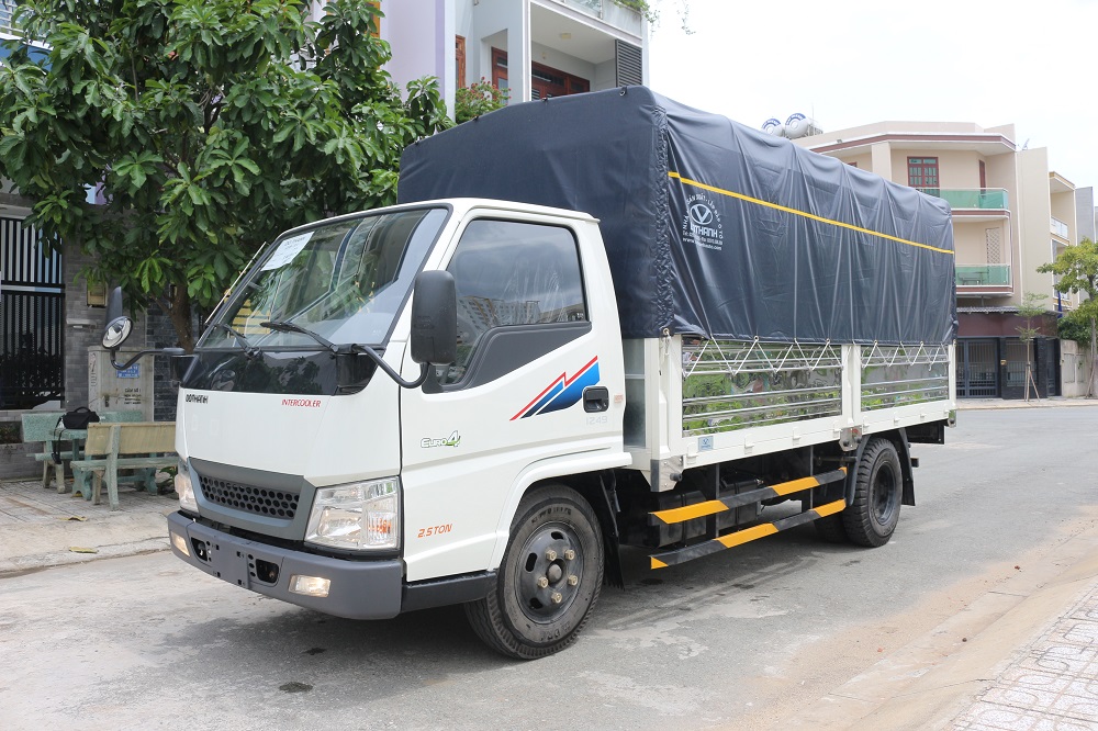 Báo giá xe tải Hyundai 2T4 IZ49 Đô Thành đời 2018-1