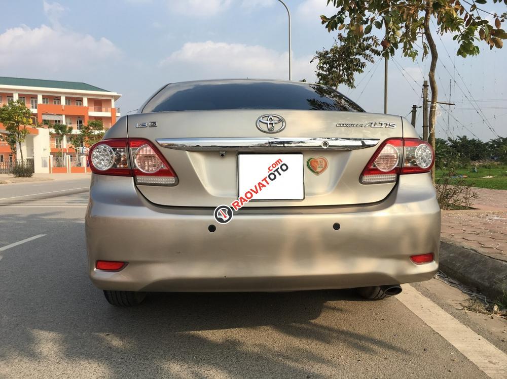 Bán Toyota Corolla Altis sản xuất năm 2011, màu nâu giá cạnh tranh-3