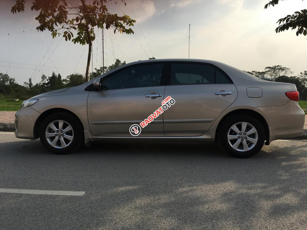 Bán Toyota Corolla Altis sản xuất năm 2011, màu nâu giá cạnh tranh-5