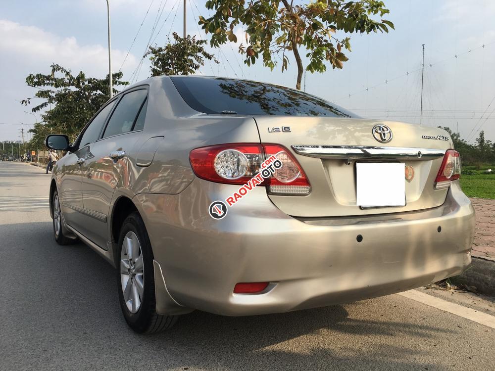 Bán Toyota Corolla Altis sản xuất năm 2011, màu nâu giá cạnh tranh-2