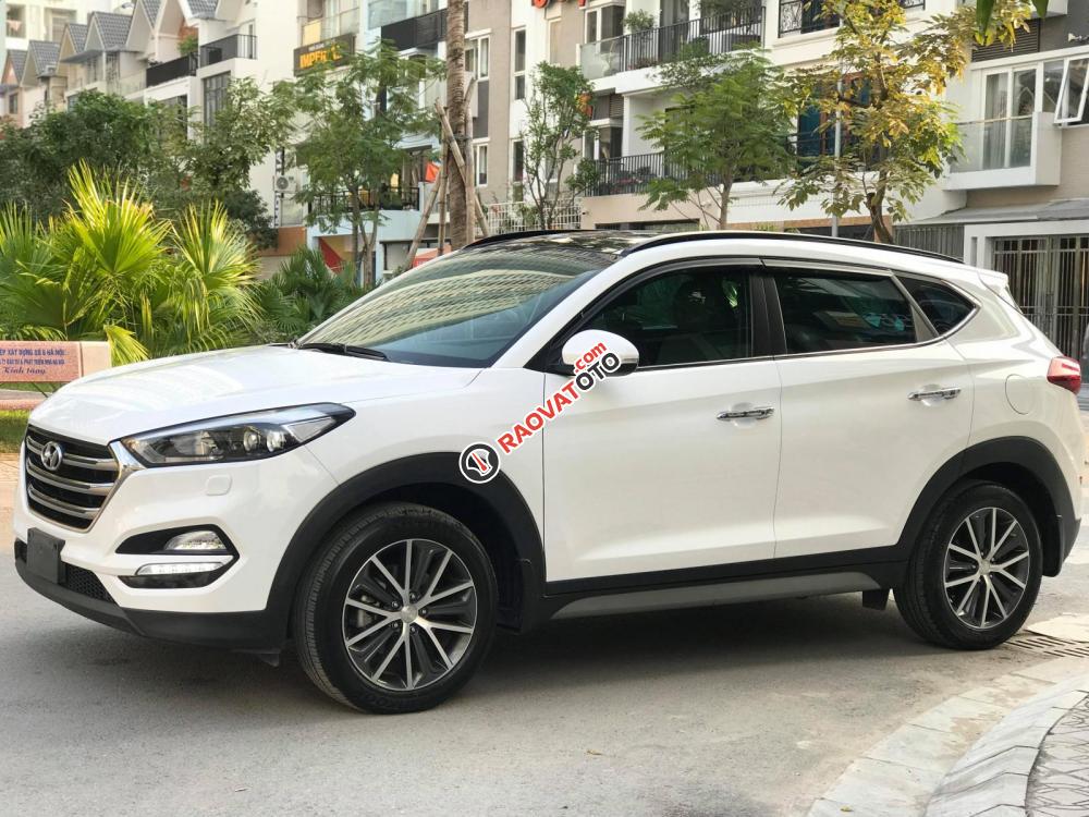 Bán xe Hyundai Tucson 2.0AT 2016, màu trắng, nhập khẩu-6