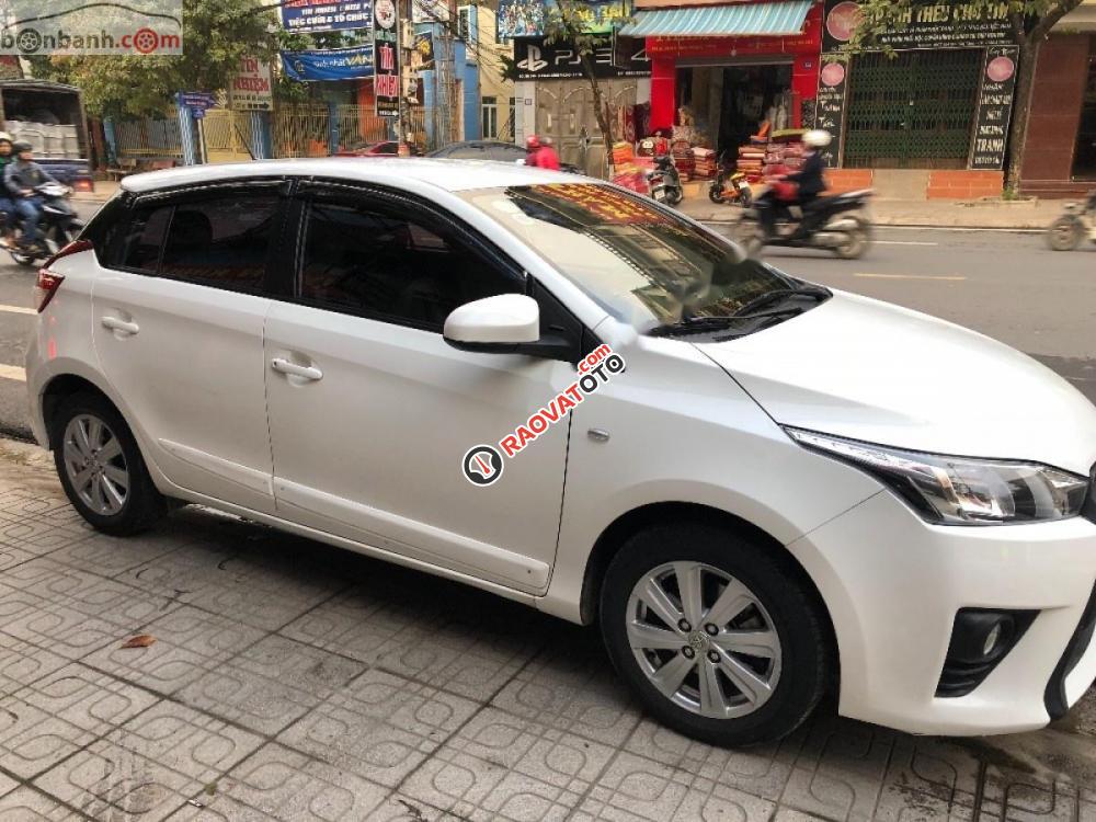 Bán Toyota Yaris 1.3E sản xuất năm 2015, màu trắng, nhập khẩu chính chủ-3