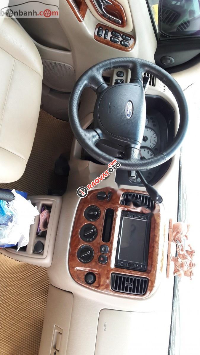 Cần bán lại xe Ford Escape XLT đời 2004, màu đen, 250 triệu-3