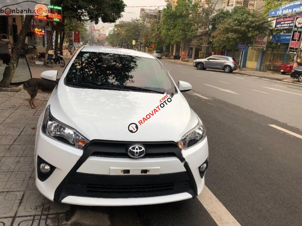 Bán Toyota Yaris 1.3E sản xuất năm 2015, màu trắng, nhập khẩu chính chủ-0
