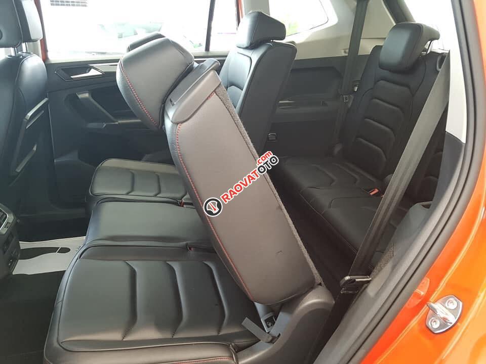 [Xe Đức gầm cao 7 chỗ] động cơ 2.0 turbo, tiết kiệm xăng, dáng chuẩn, dễ lái, an toàn, bao lái thử. LH tôi 0937584019-0