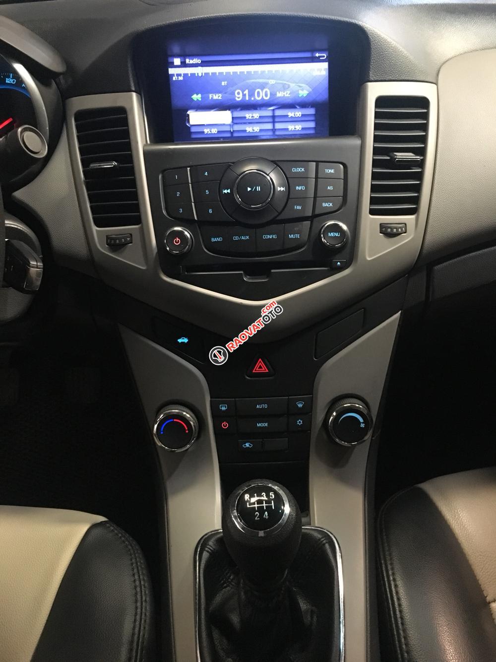 Bán xe Chevrolet Cruze 1.6 LT SX 2016 giá rẻ-1